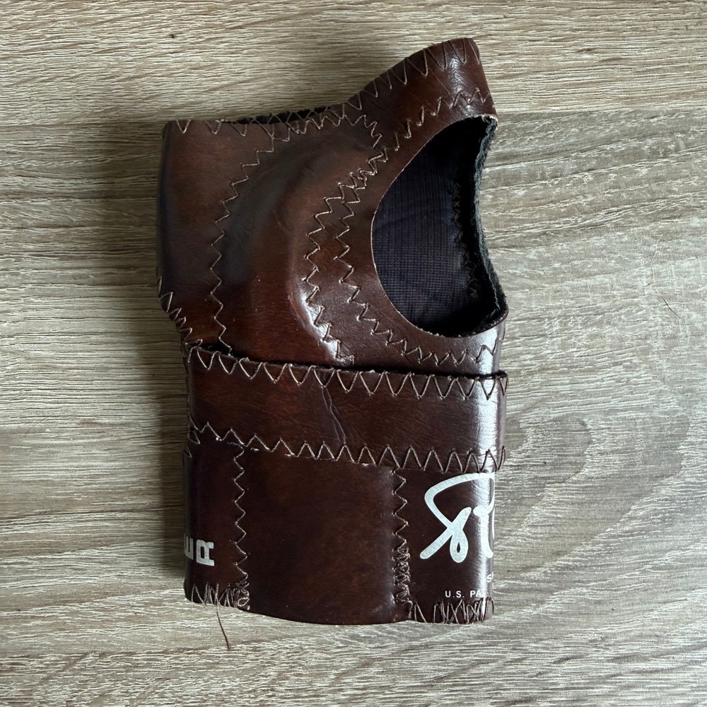 Robby's Automatic Positioner Bowling Wrist Support Brown Small Right Hand SM RT